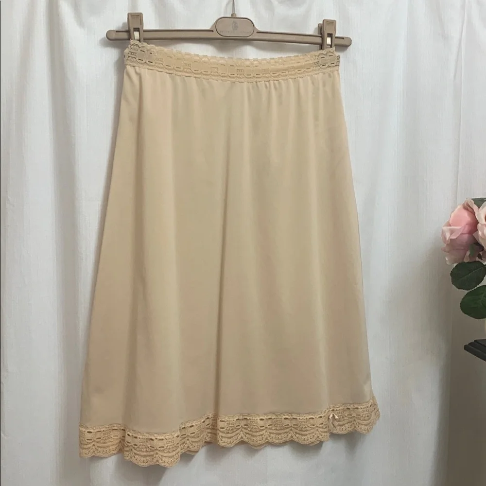Vintage Olga Lace Trimmed Slip Skirt in Nude Beige